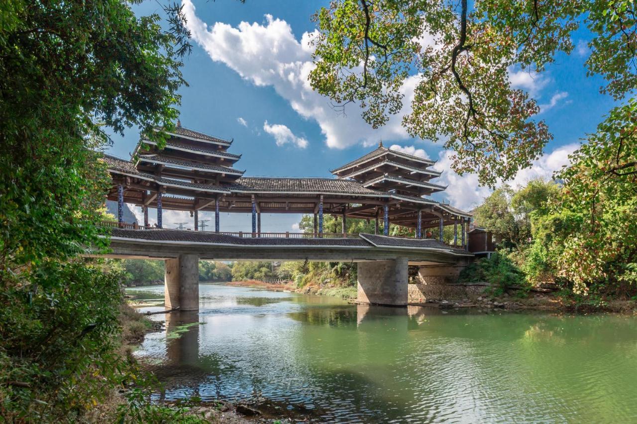 Serene Vale Inn Guilin-Free One Way Pick Up Service To High-Speed Railway Station For 2 Nights מראה חיצוני תמונה