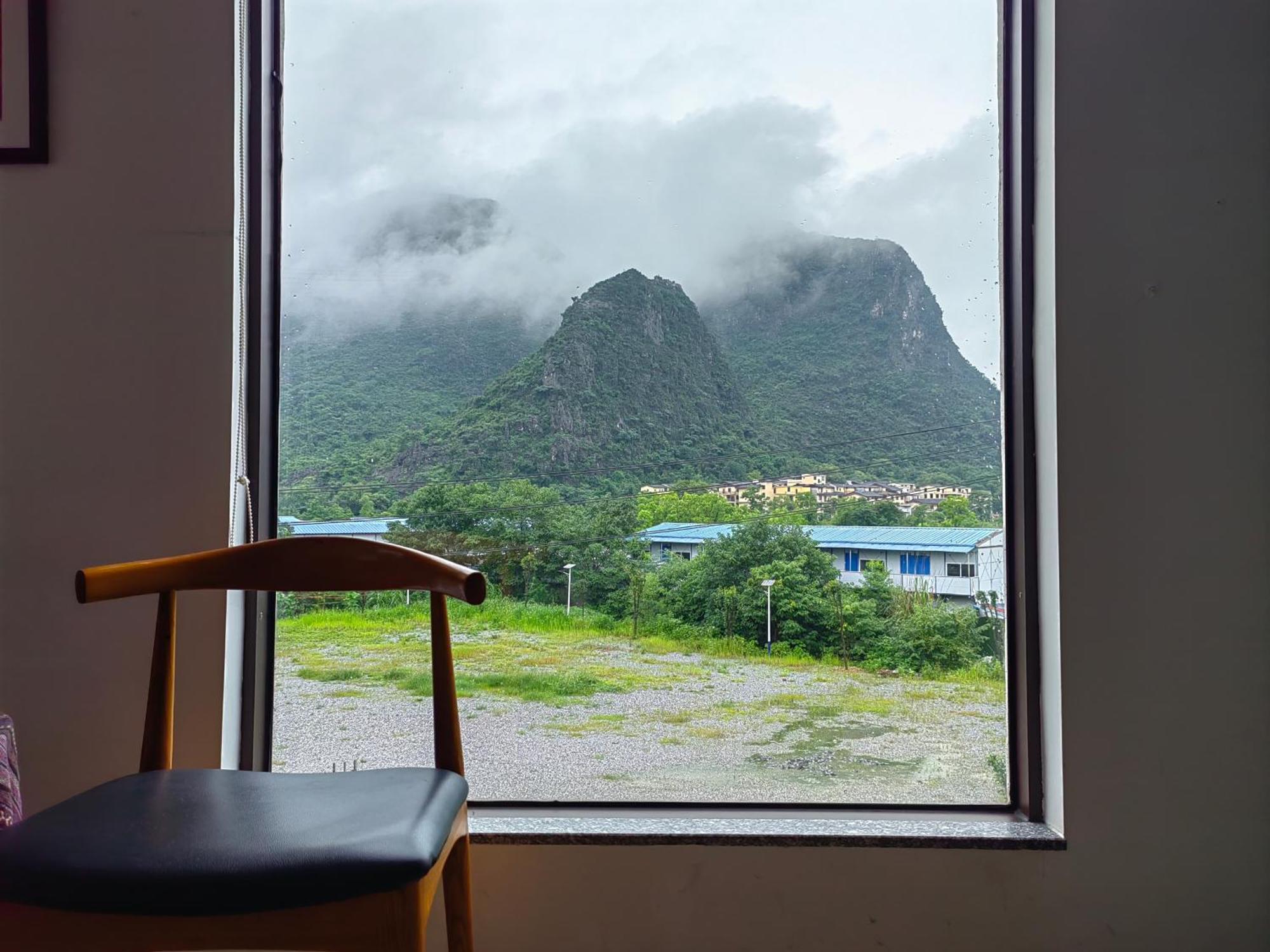 Serene Vale Inn Guilin-Free One Way Pick Up Service To High-Speed Railway Station For 2 Nights מראה חיצוני תמונה