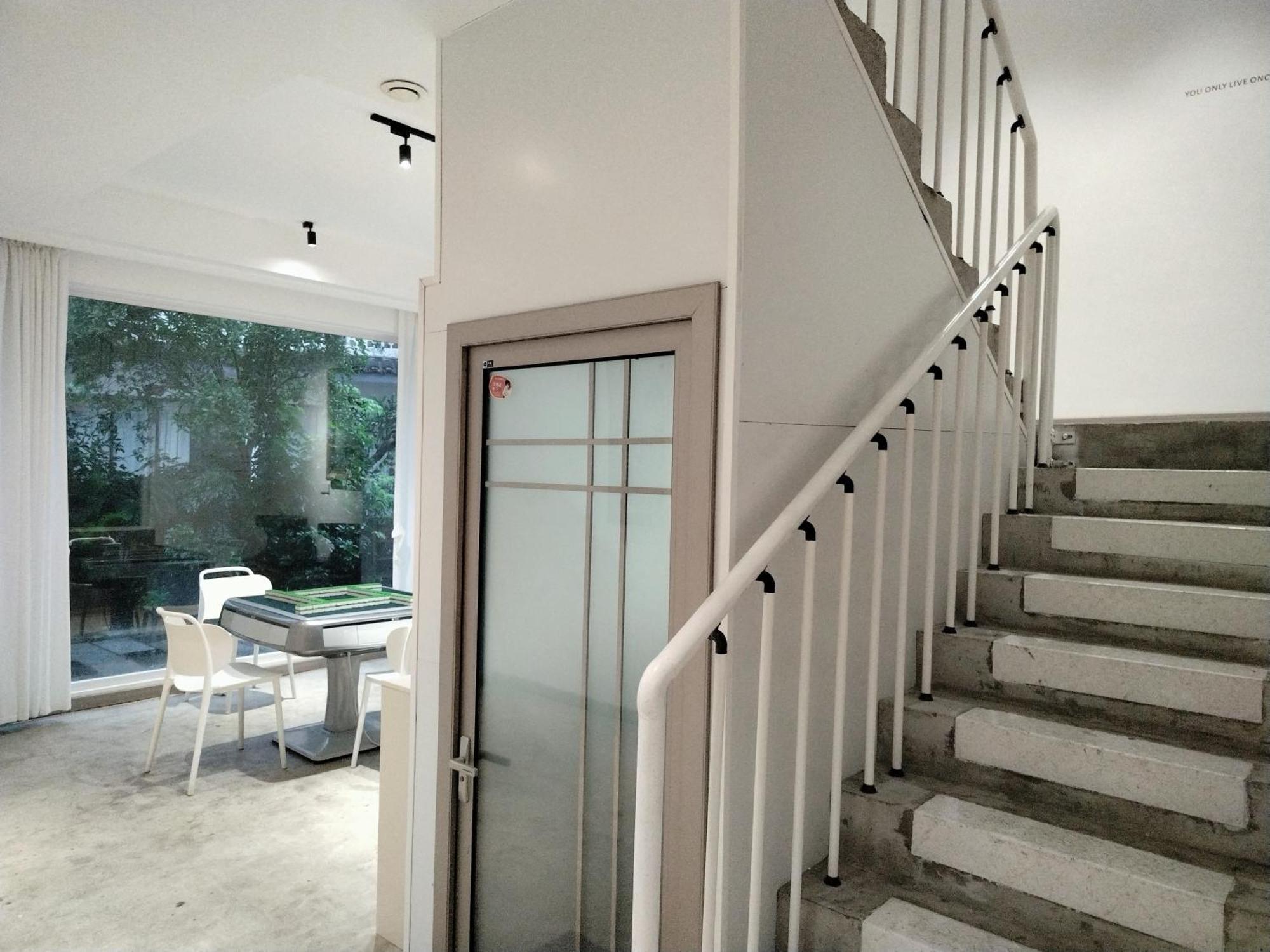 Serene Vale Inn Guilin-Free One Way Pick Up Service To High-Speed Railway Station For 2 Nights מראה חיצוני תמונה