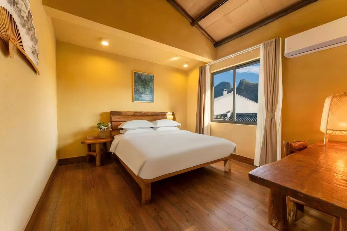 Serene Vale Inn Guilin-Free One Way Pick Up Service To High-Speed Railway Station For 2 Nights מראה חיצוני תמונה