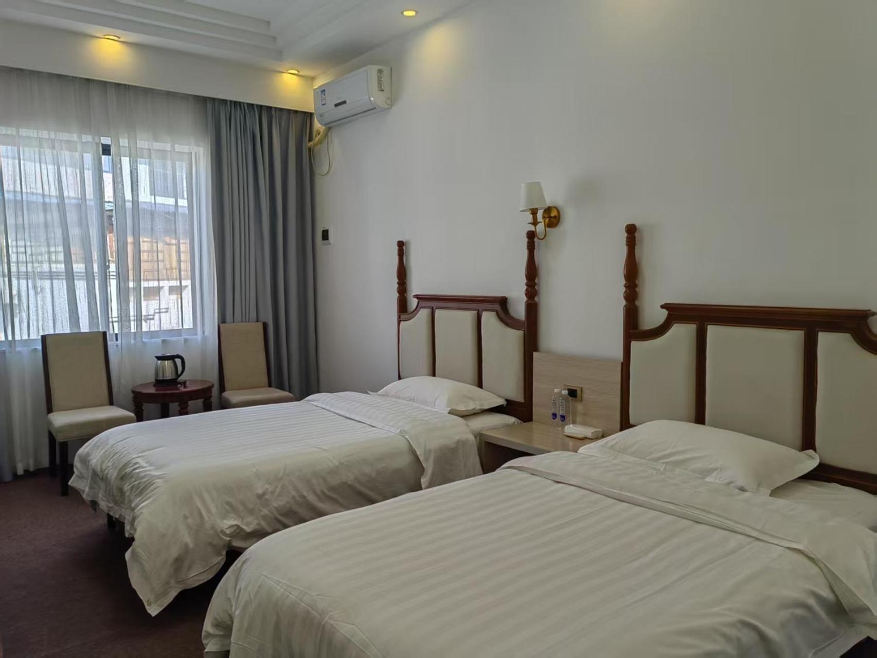Serene Vale Inn Guilin-Free One Way Pick Up Service To High-Speed Railway Station For 2 Nights חדר תמונה