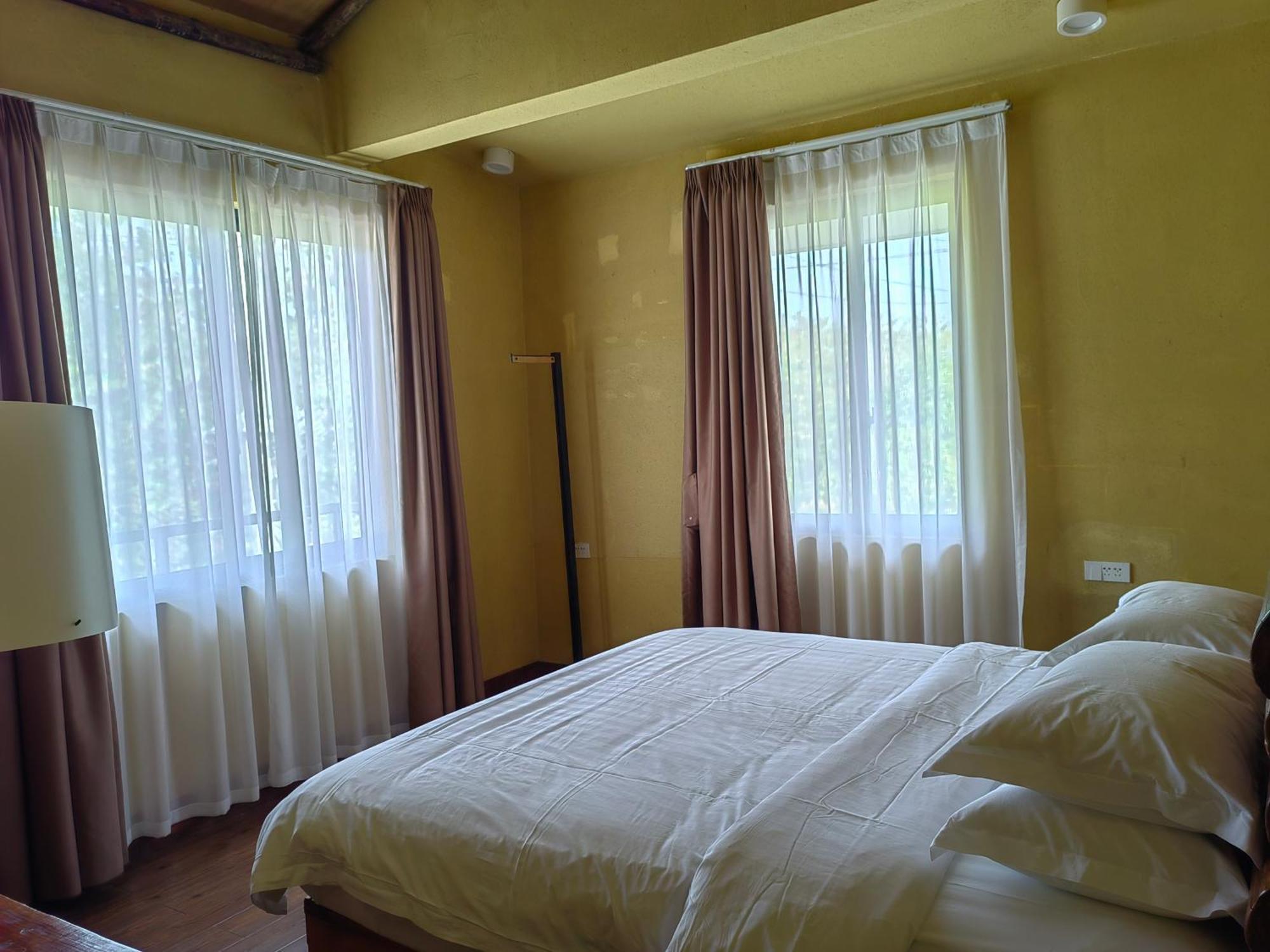 Serene Vale Inn Guilin-Free One Way Pick Up Service To High-Speed Railway Station For 2 Nights חדר תמונה
